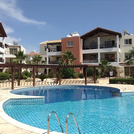 Adriana Holiday Resort 파포스 외부 사진