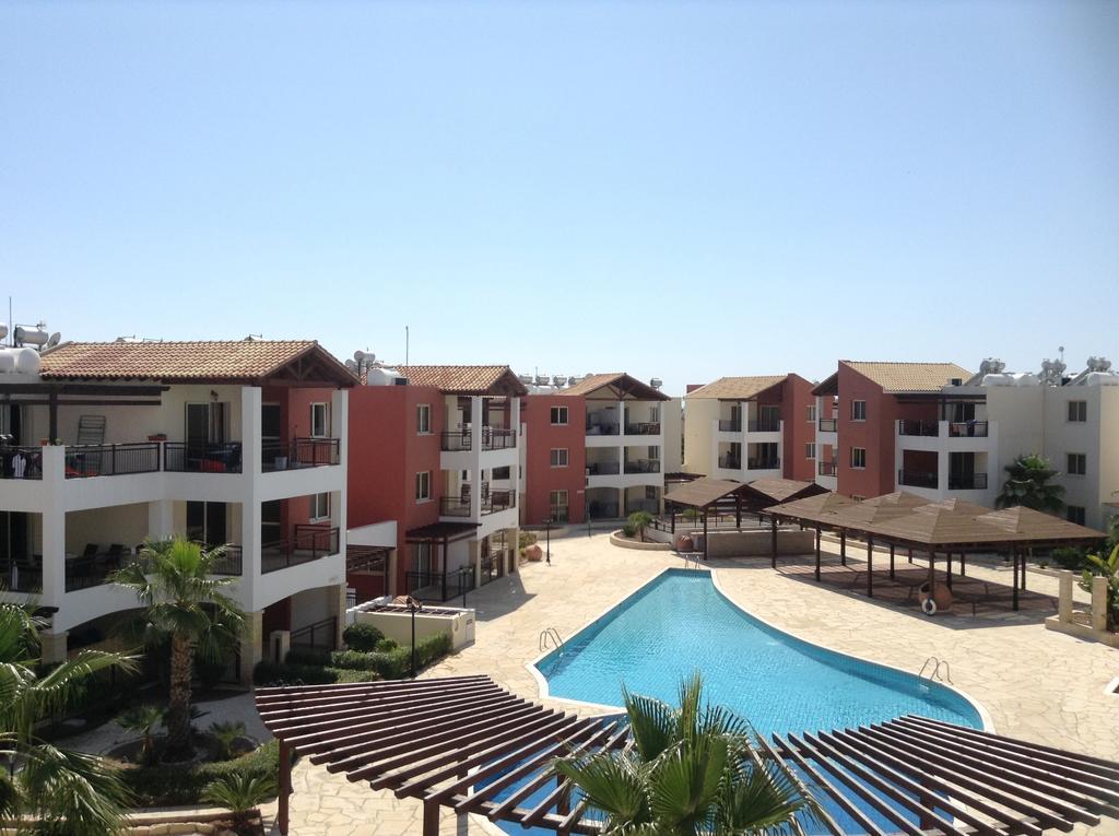 Adriana Holiday Resort 파포스 외부 사진